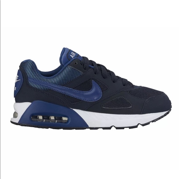 womens nike air max ivo